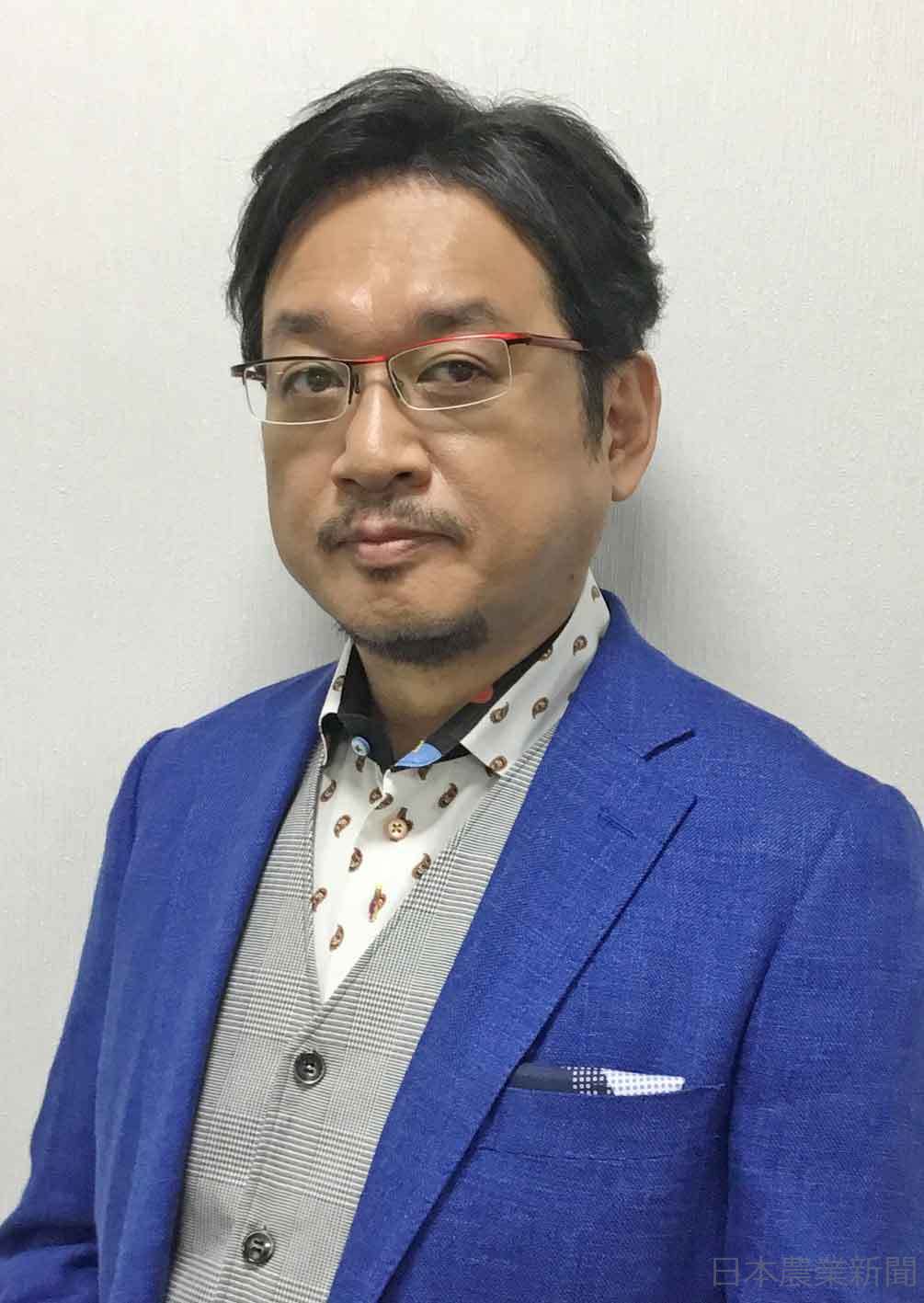 やくみつるさん 漫画家 尽きない食への探求心 日本農業新聞 やくみつるさん 漫画家 尽きない食への探求心 日本農業新聞