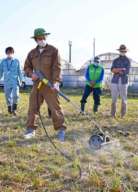ジャンボタニシ お湯攻め 高温洗浄機で駆除実証 静岡県 日本農業新聞